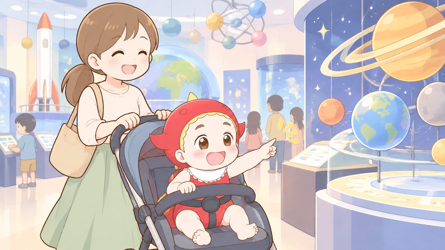明るい科学館の館内で、ベビーカーを押すママと展示を指さして笑う1歳くらいの子どもの様子